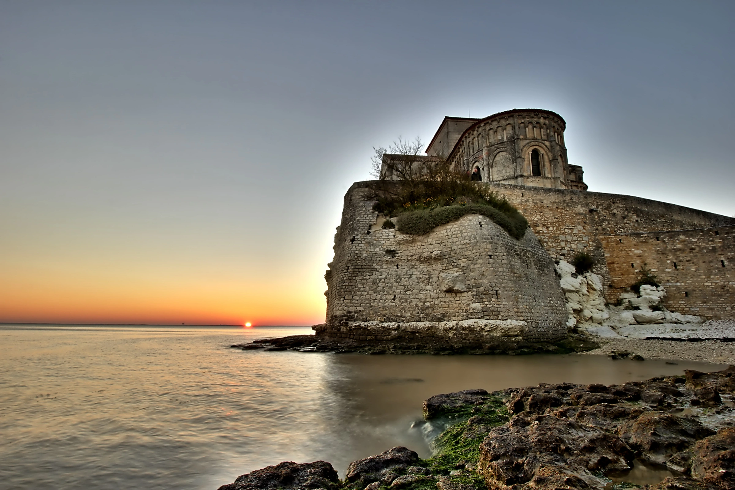 Talmont-sur-Gironde[1].webp